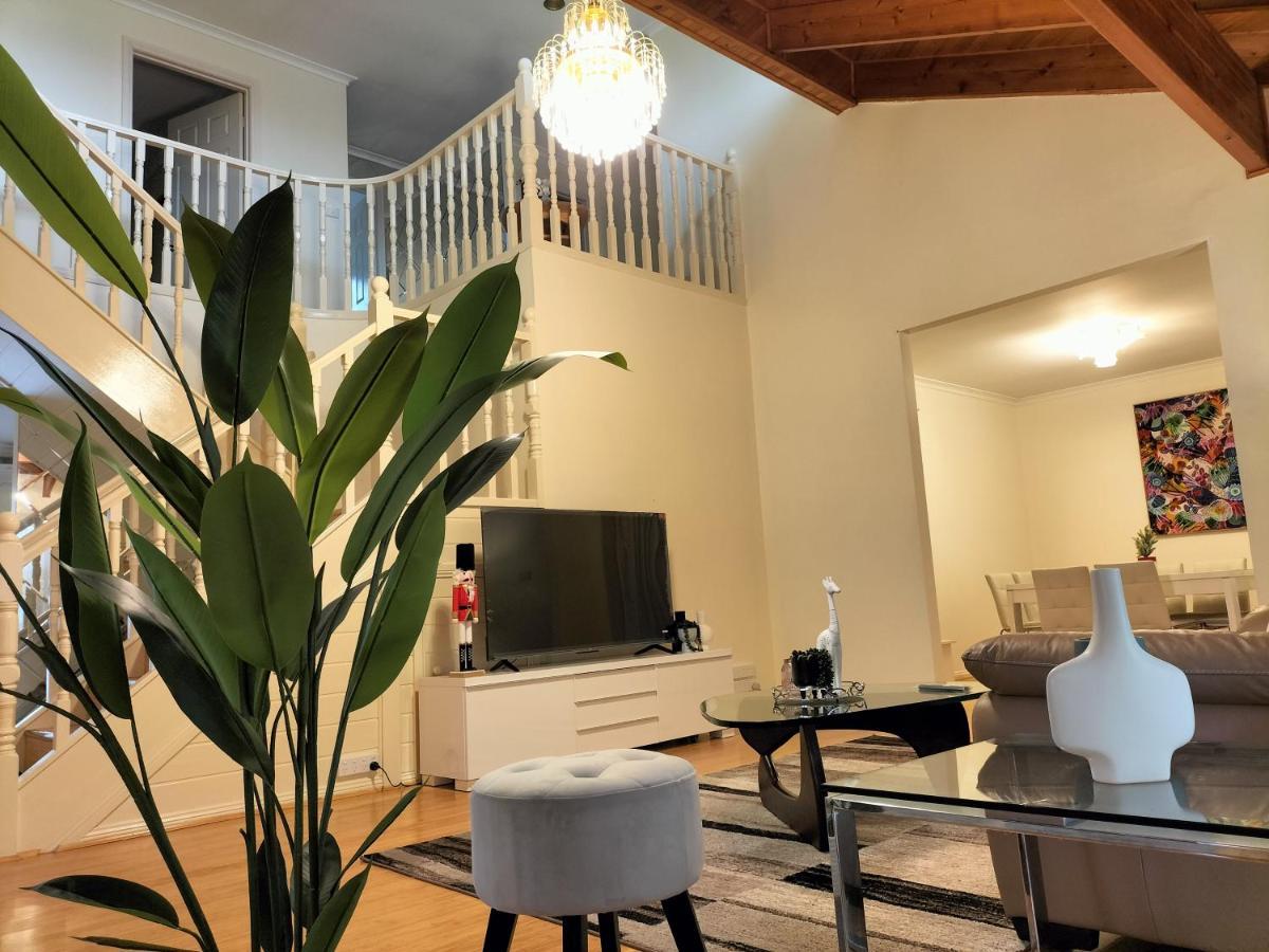 Appartamento 12 Mins To Mel Airport-Good Wood House St Albans Esterno foto