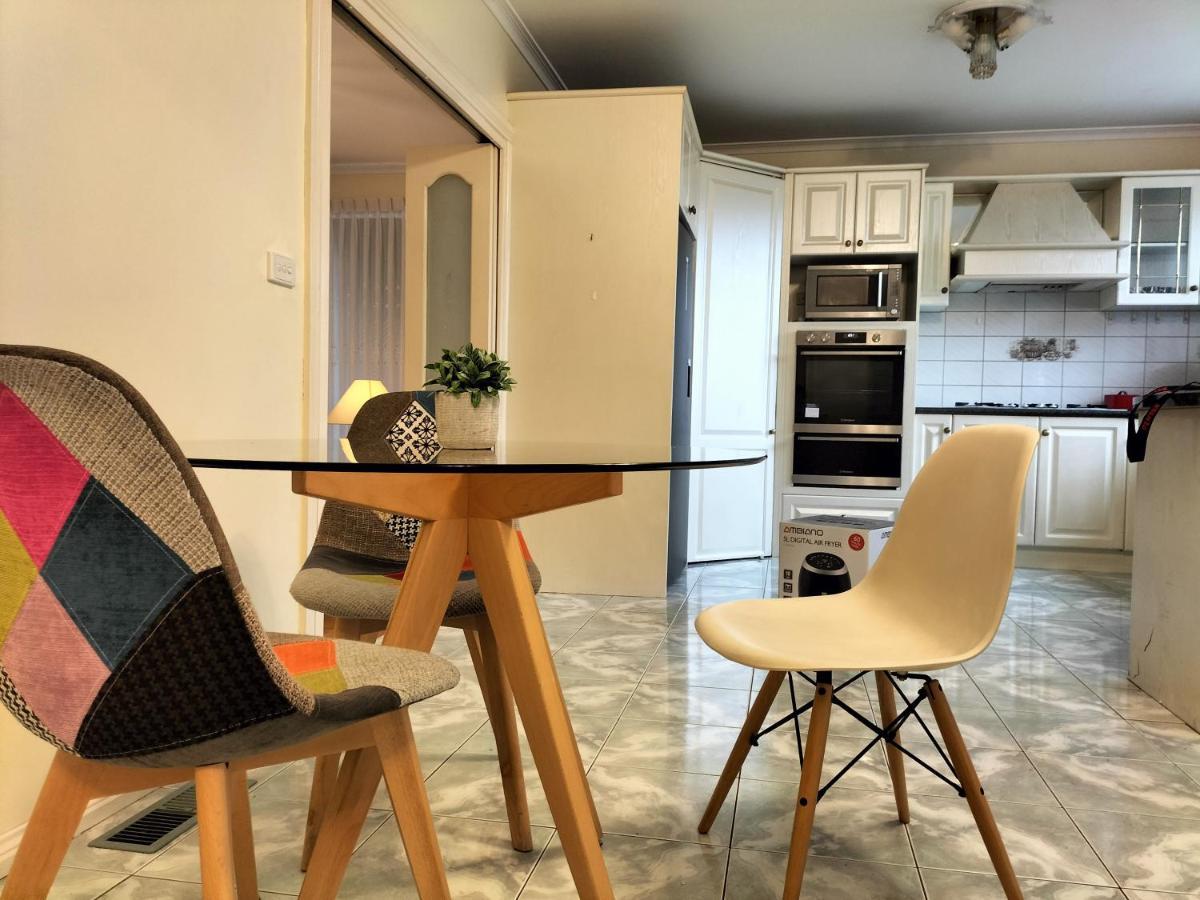 Appartamento 12 Mins To Mel Airport-Good Wood House St Albans Esterno foto